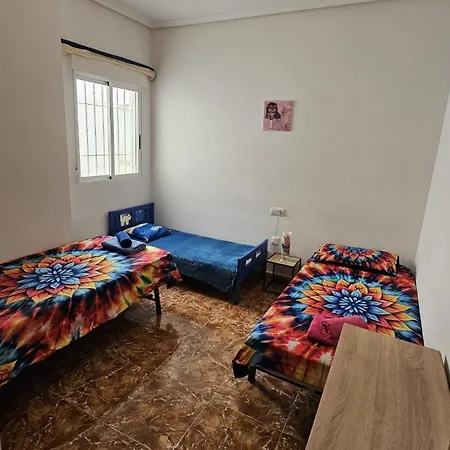 Donatella Flat Am تورّيفيِخا